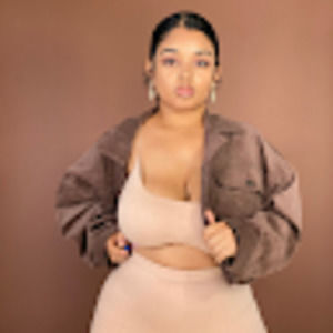 Meet your Posher, Jasmin